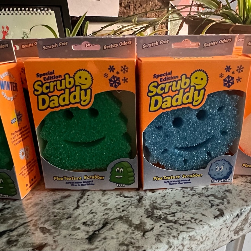 Scrub 😀Daddy - Picture 6 of 7
